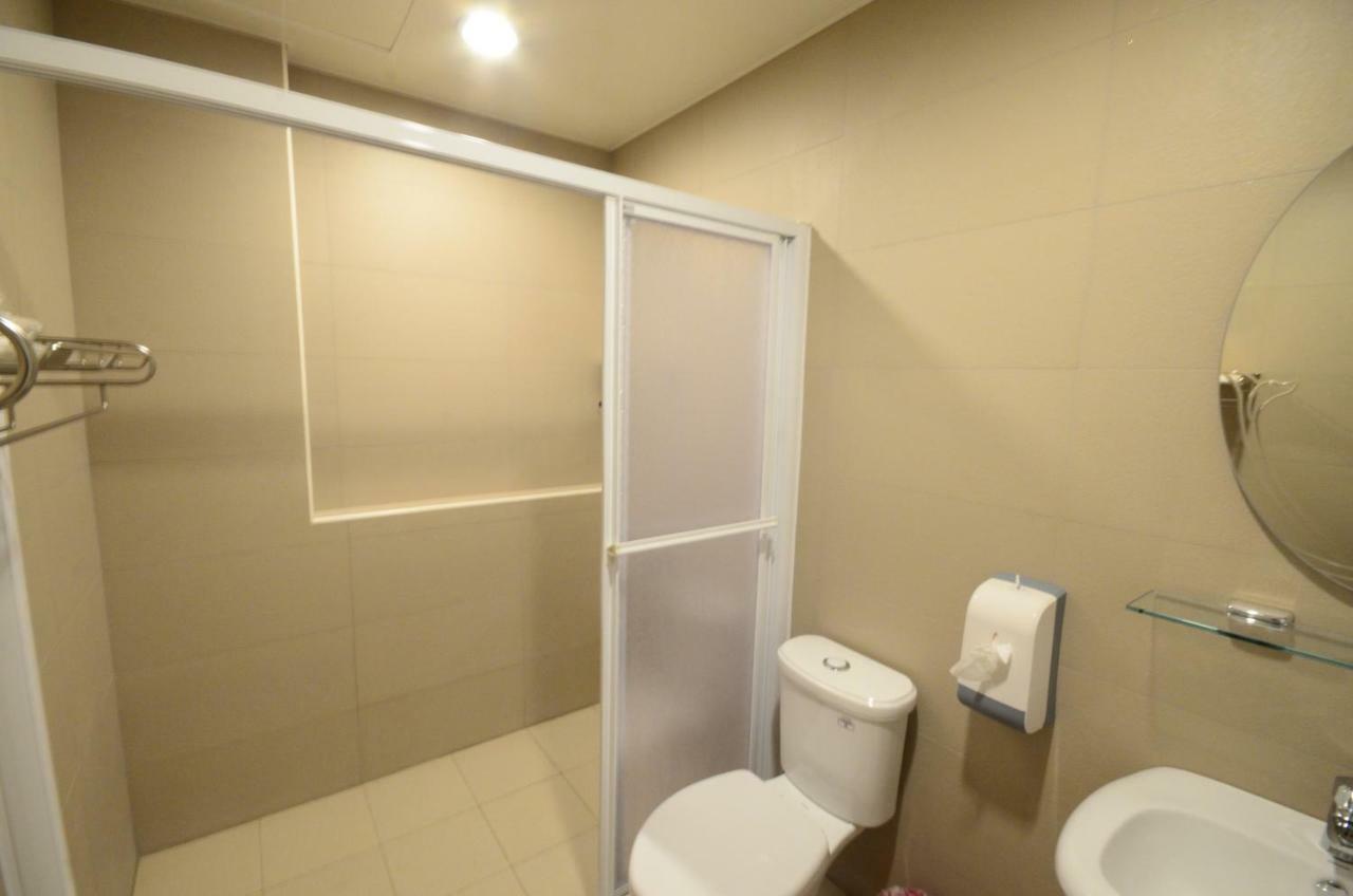 Sunny House Apartment Luodong Exterior foto
